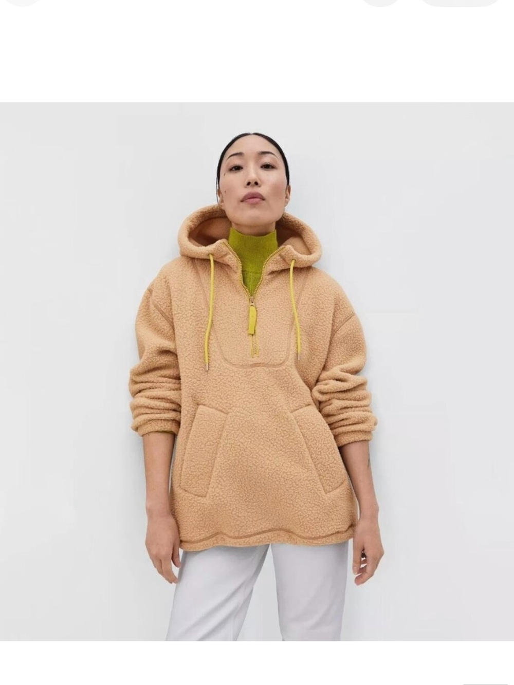 Everlane ReNew Fleece Pullover Teddy Hoodie in Camel